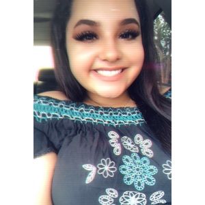 Meet your Posher, Dina